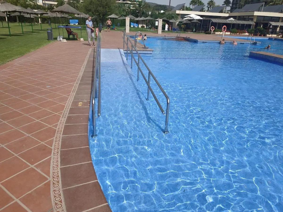 Apartamento Luxury House 110 M2 On The Beach, Pool, Parking Torremolinos España
