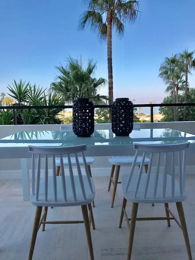 Apartamento Luxury House 110 M2 On The Beach, Pool, Parking Torremolinos